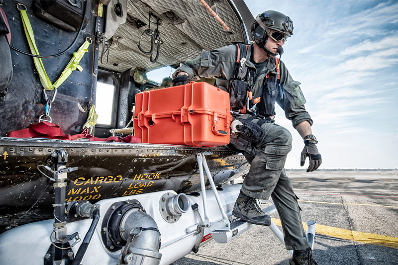 pelican 1465ems emegency supply case