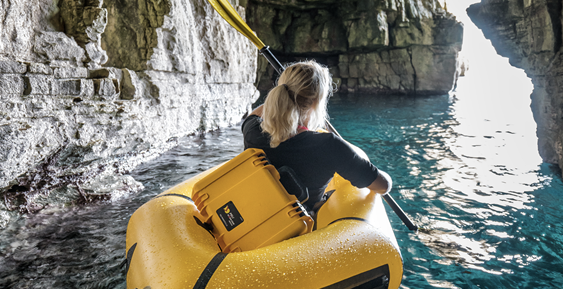 peli travel storm case