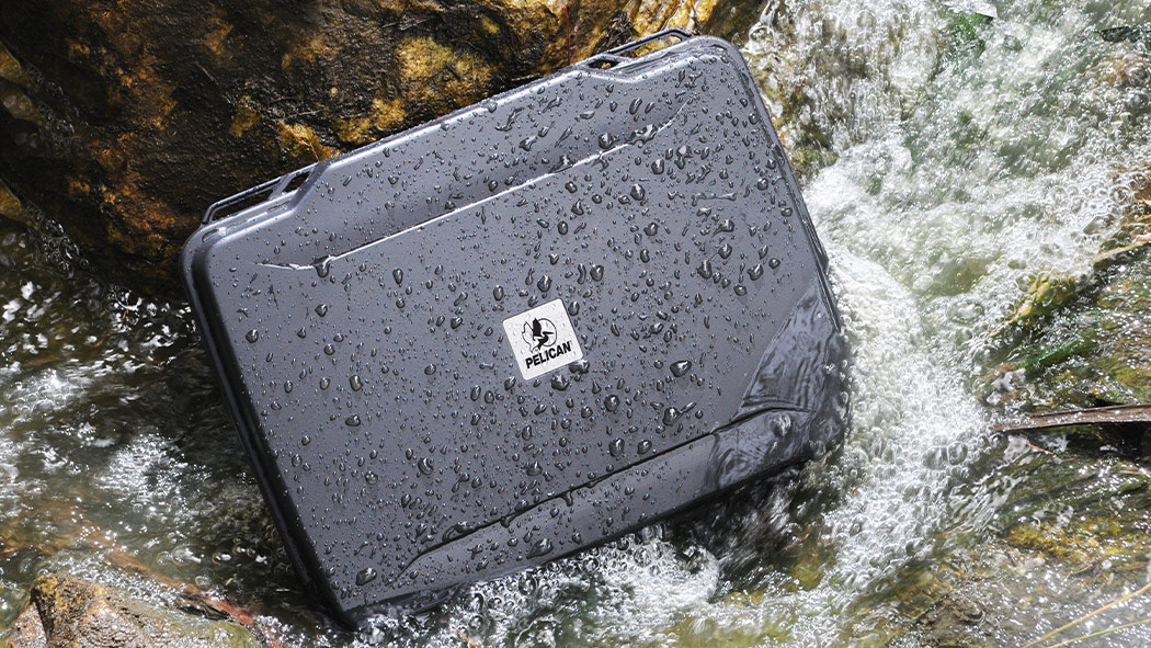 pelican 1075 laptop waterproof case