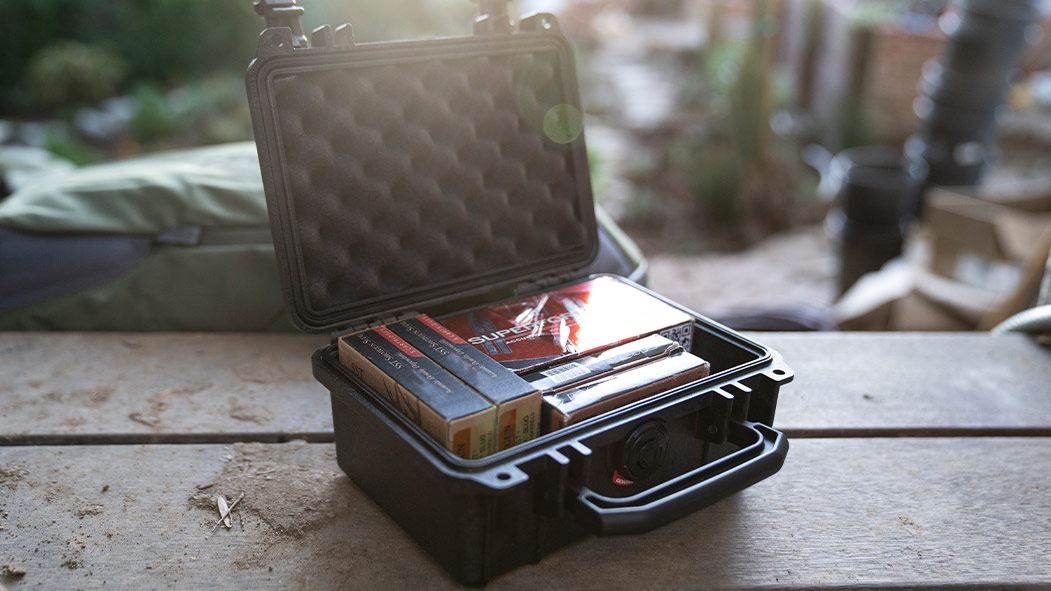 pelican 1120 shotgun shell ammo hard case