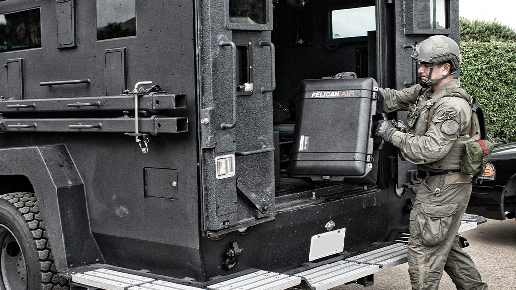 pelican 1607 military grade gun case