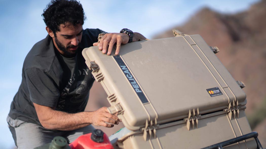 pelican 1650 expedition travel desert case