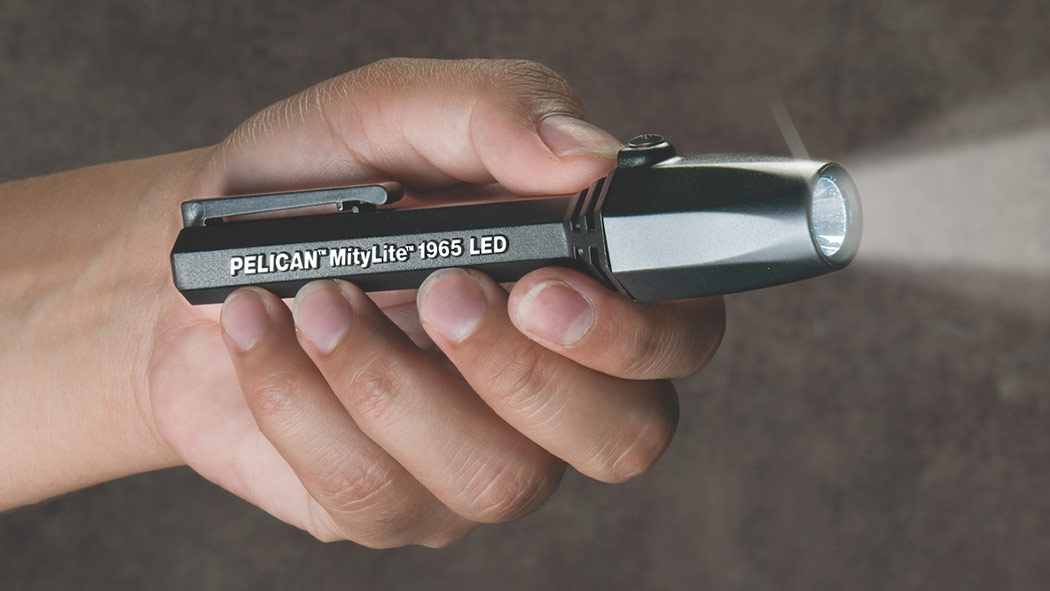pelican 1965 small safety approved light