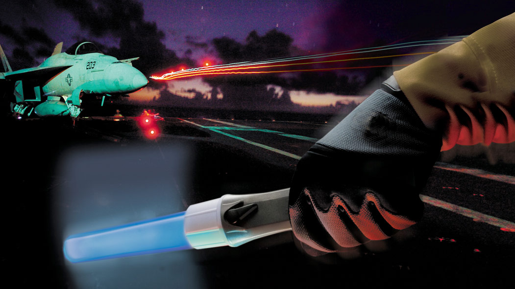 pelican 2490 led traffic wand