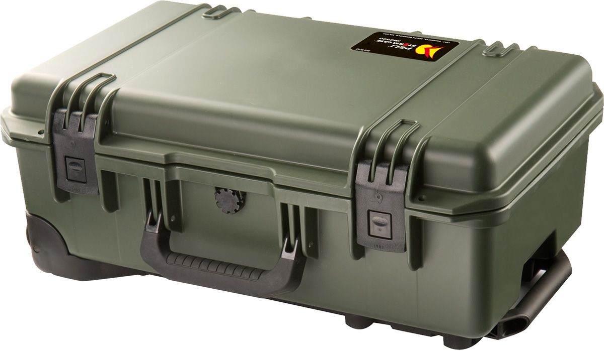 pelican im2500 storm rolling luggage hard case