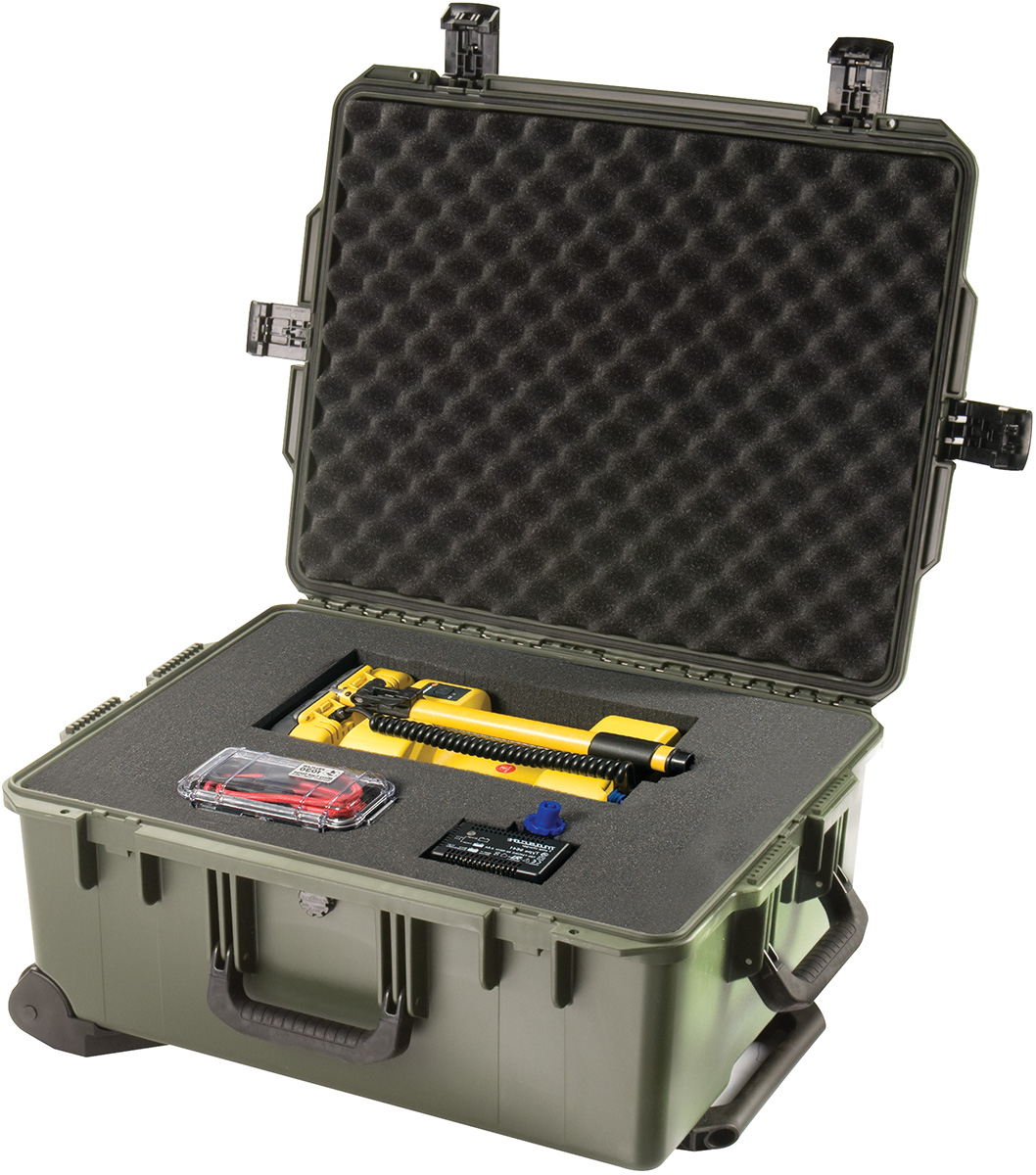pelican im2720 storm travel rolling large hardcase