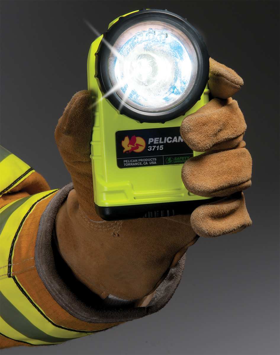 3715 Right Angle Light Pelican