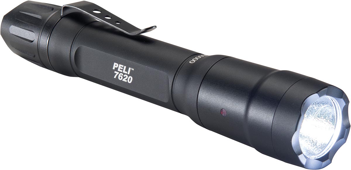 peli 7620 tactical police flashlight