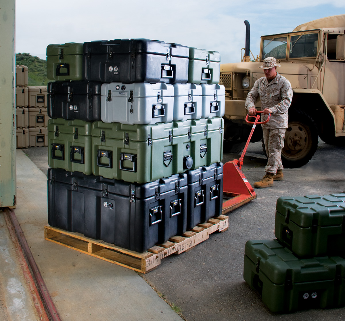 pelican peli products isp pallet shipping transport hard case