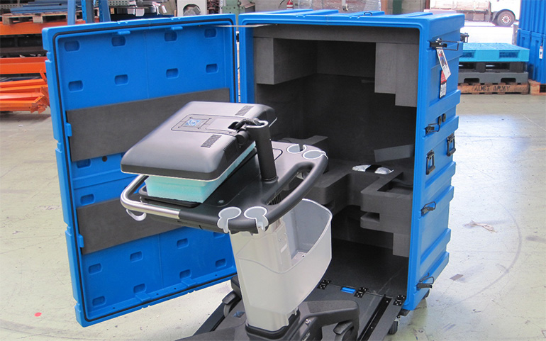 pelican spacecase advanced case centers